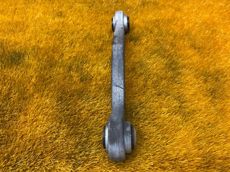 Рычаг подвески верхний, 500 рублей, Красноярск