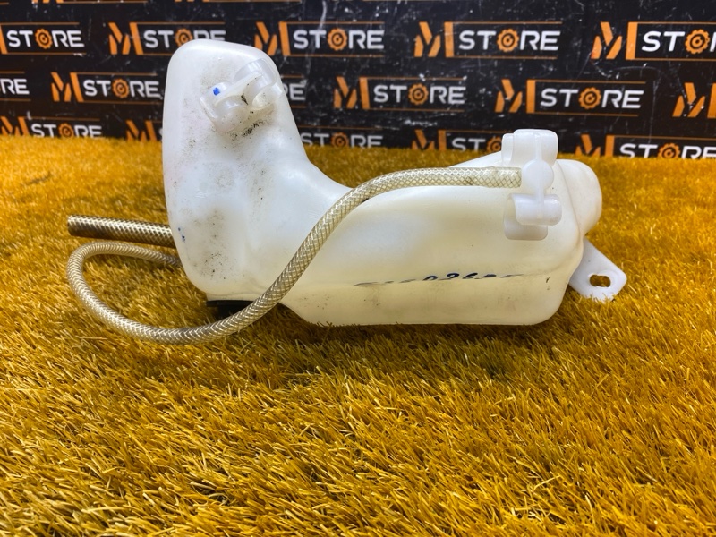 Бачок омывателя фар, 300 рублей, Красноярск