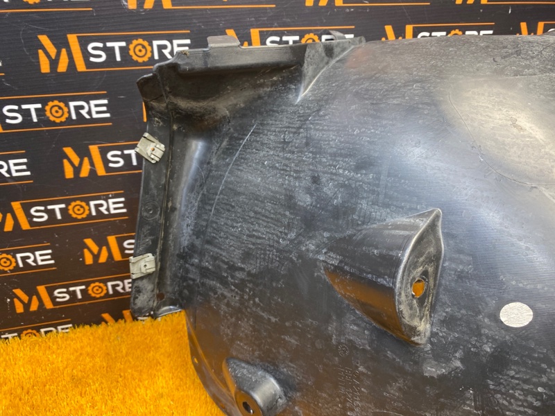 подкрылок, 600 рублей, Красноярск