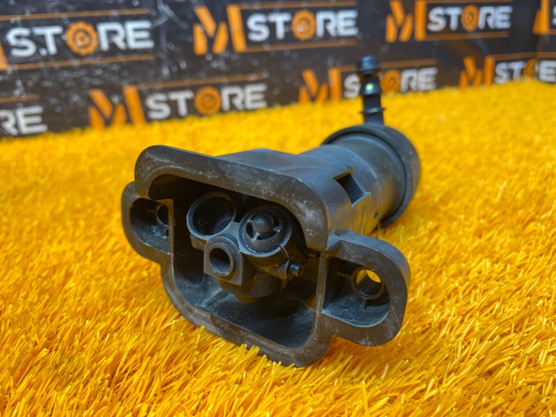 Форсунка омывателя фары, 1500 рублей, Красноярск