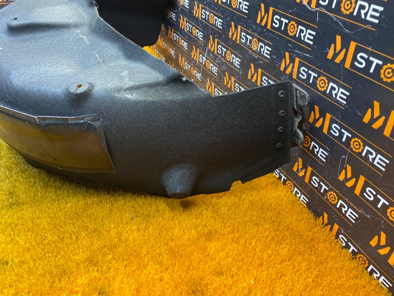 подкрылок, 1200 рублей, Красноярск