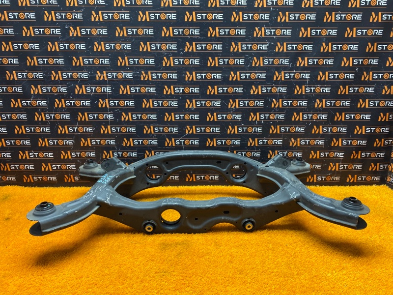 Балка поперечная (подрамник), 3800 рублей, Красноярск