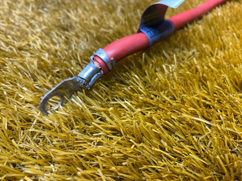 Клемма аккумулятора плюс, 500 рублей, Красноярск