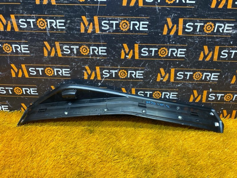 Накладка на порог салона, 340 рублей, Красноярск