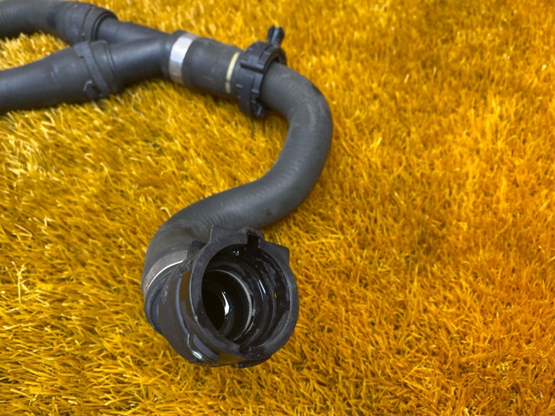 Патрубок системы охлаждения, 1000 рублей, Красноярск