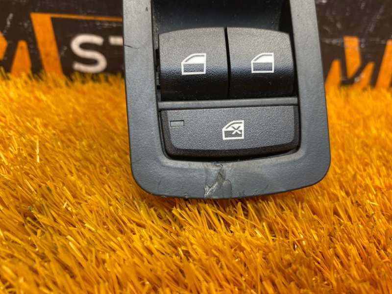 Блок управления стеклоподъемниками, 1000 рублей, Красноярск