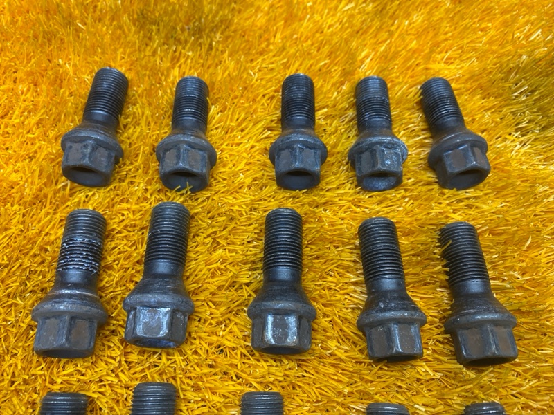 болт колесный, 1650 рублей, Красноярск