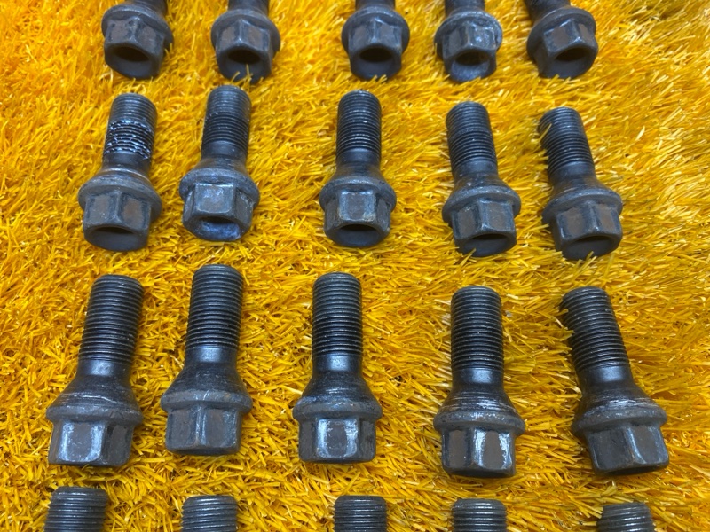 болт колесный, 1650 рублей, Красноярск