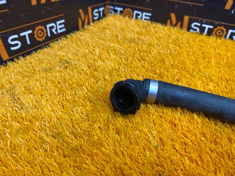 Патрубок системы охлаждения, 1000 рублей, Красноярск