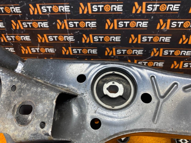 Балка поперечная (подрамник), 3500 рублей, Красноярск