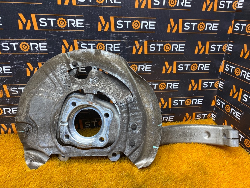 кулак поворотный, 3840 рублей, Красноярск