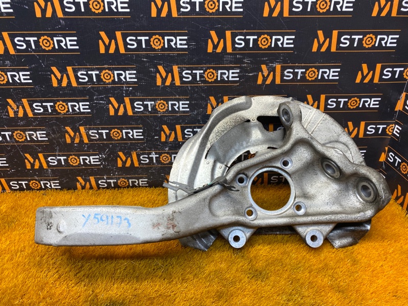 кулак поворотный, 3840 рублей, Красноярск