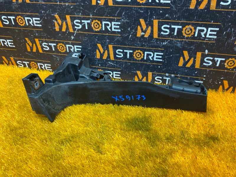 крепление бампера, 1400 рублей, Красноярск