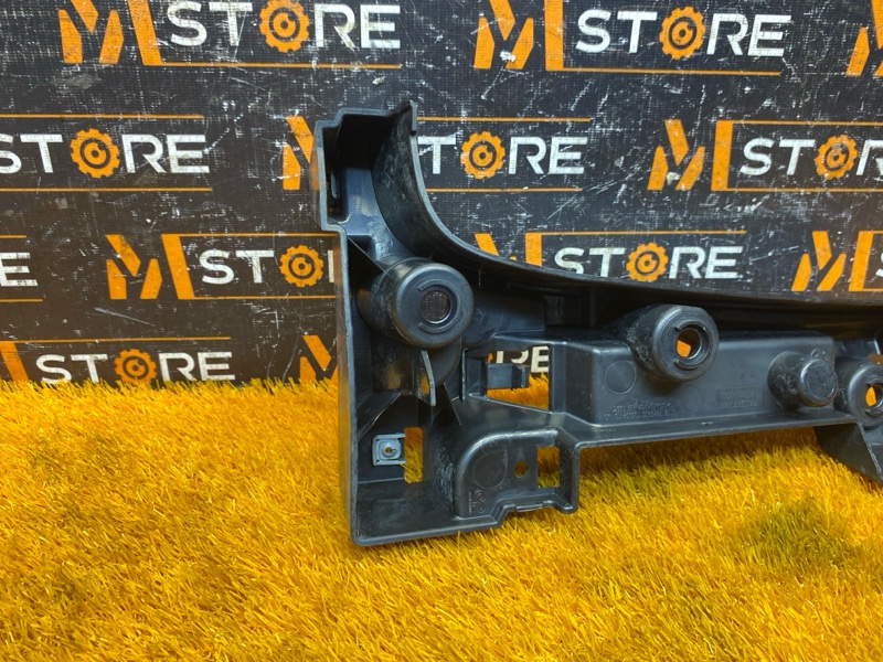 крепление бампера, 1400 рублей, Красноярск