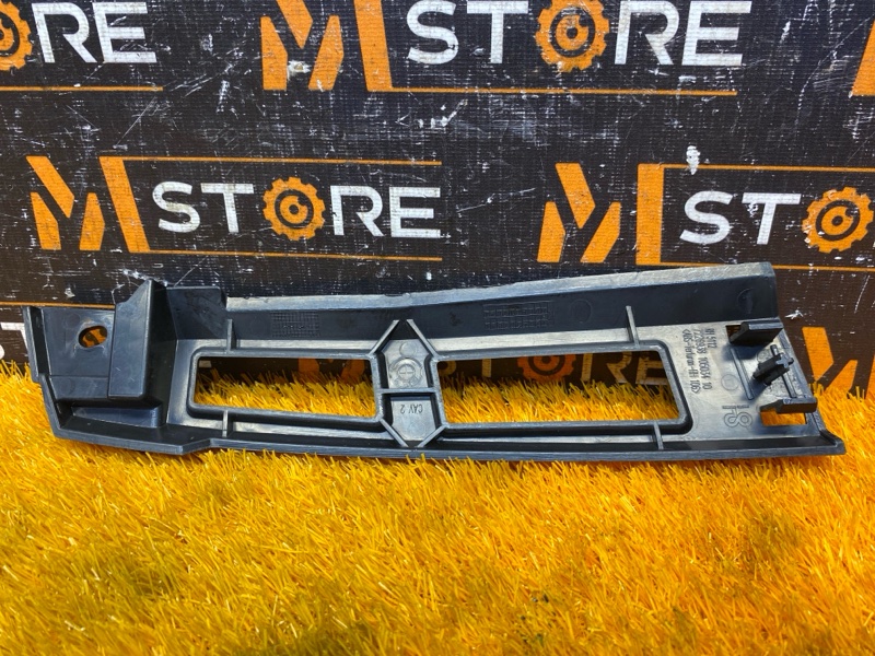 крепление бампера, 500 рублей, Красноярск