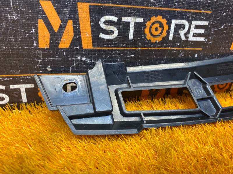 крепление бампера, 500 рублей, Красноярск