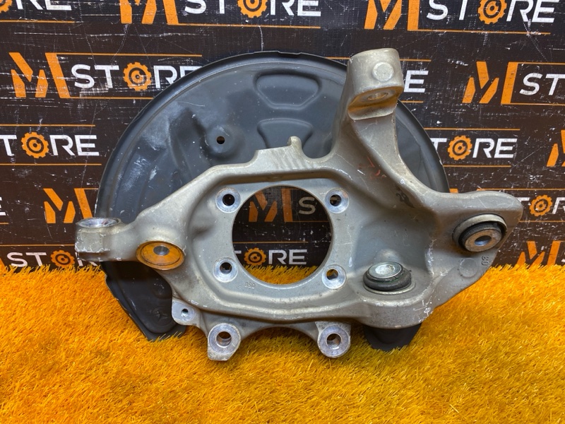 кулак поворотный, 2000 рублей, Красноярск