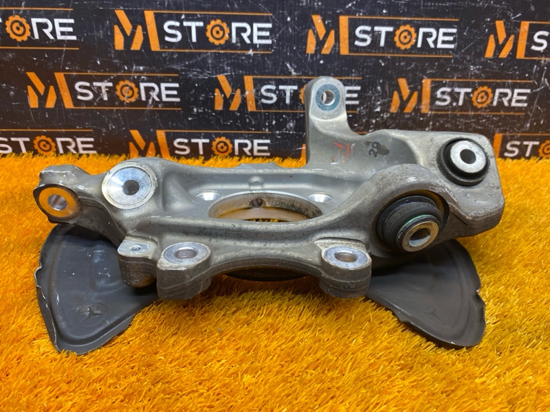 кулак поворотный, 2000 рублей, Красноярск