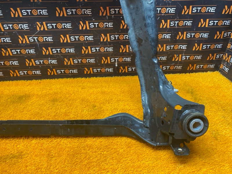 Балка поперечная (подрамник), 8700 рублей, Красноярск