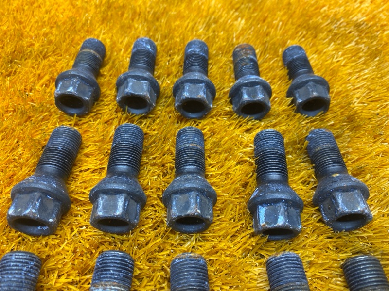 болт колесный, 1650 рублей, Красноярск