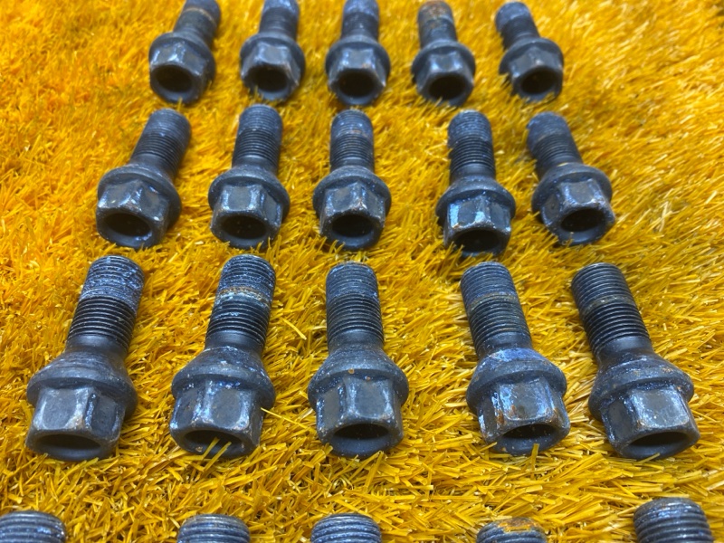 болт колесный, 1650 рублей, Красноярск