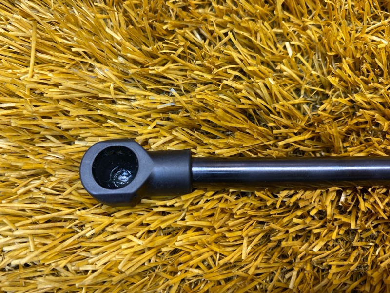 Амортизатор пола багажника, 900 рублей, Красноярск