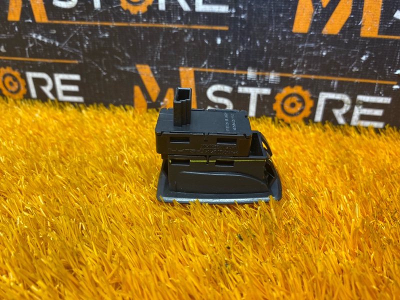 кнопка стеклоподъемника, 300 рублей, Красноярск