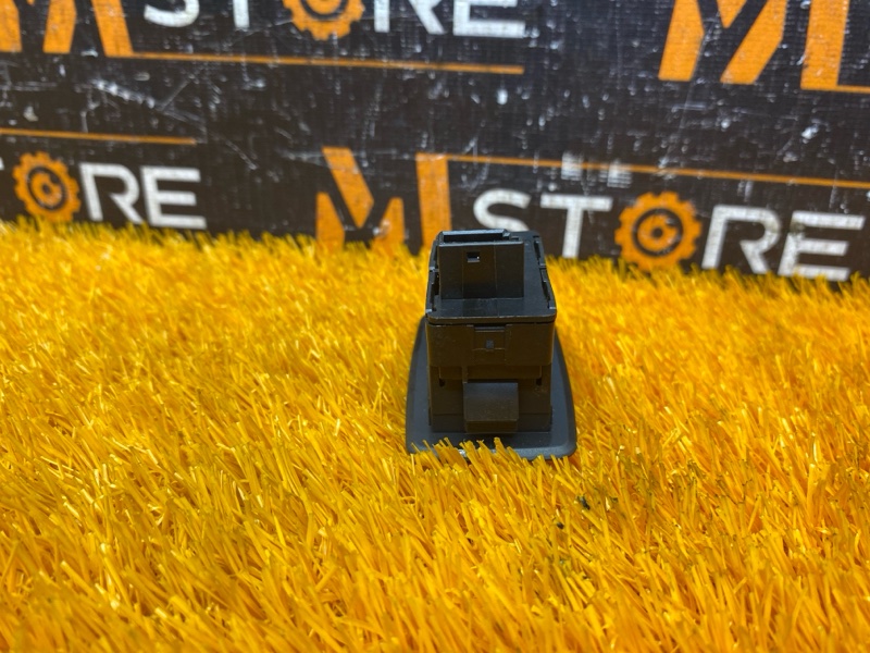 кнопка стеклоподъемника, 300 рублей, Красноярск