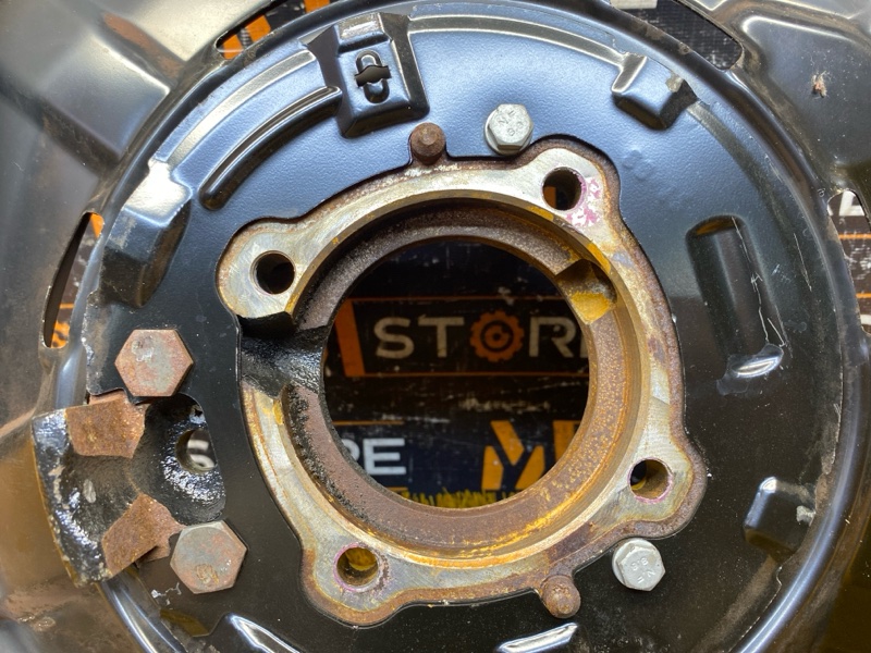 кулак поворотный, 1700 рублей, Красноярск