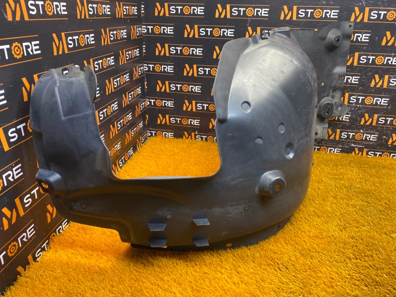 подкрылок, 1000 рублей, Красноярск