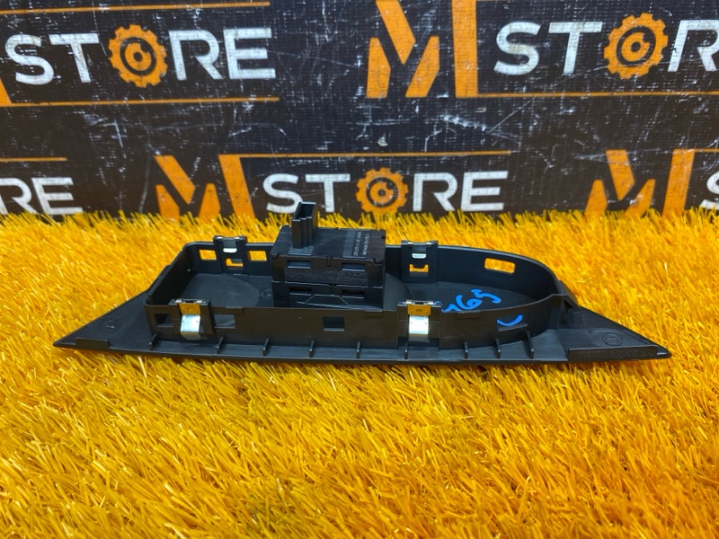 кнопка стеклоподъемника, 300 рублей, Красноярск