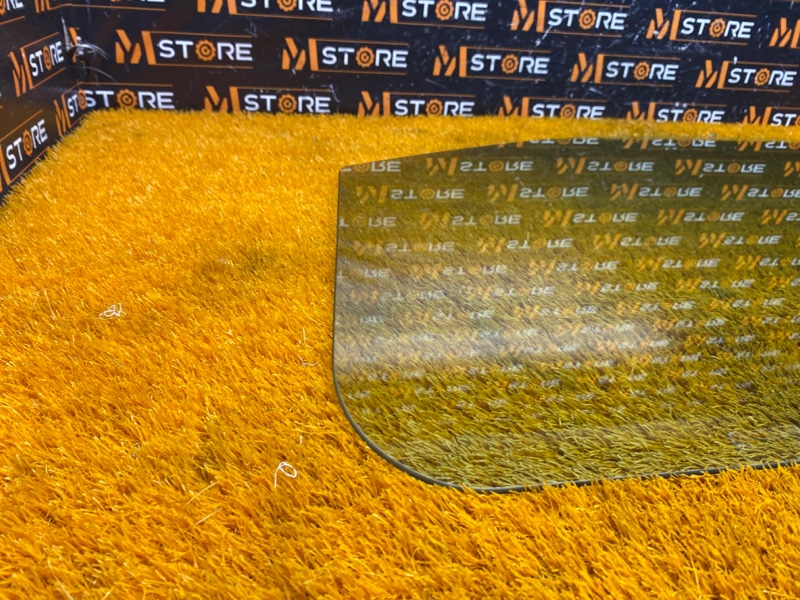 Стекло боковое, 760 рублей, Красноярск