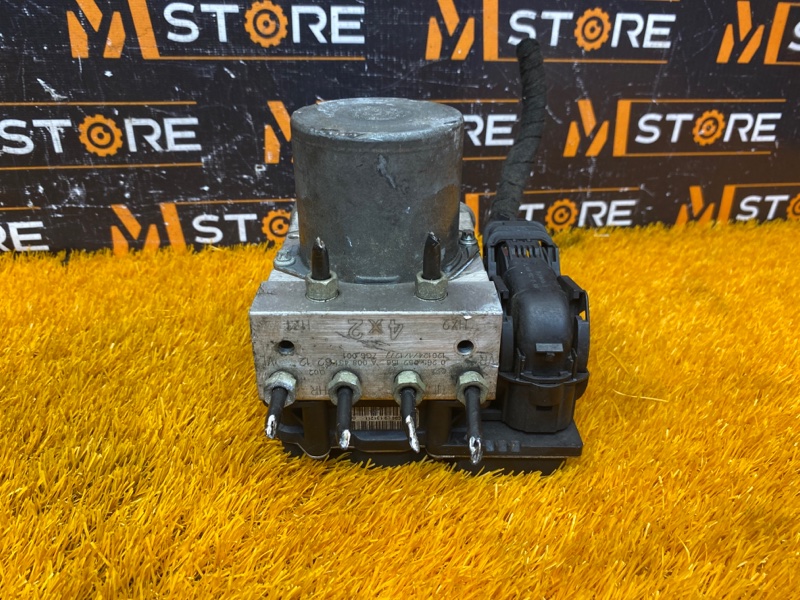 Блок ABS, 5800 рублей, Красноярск