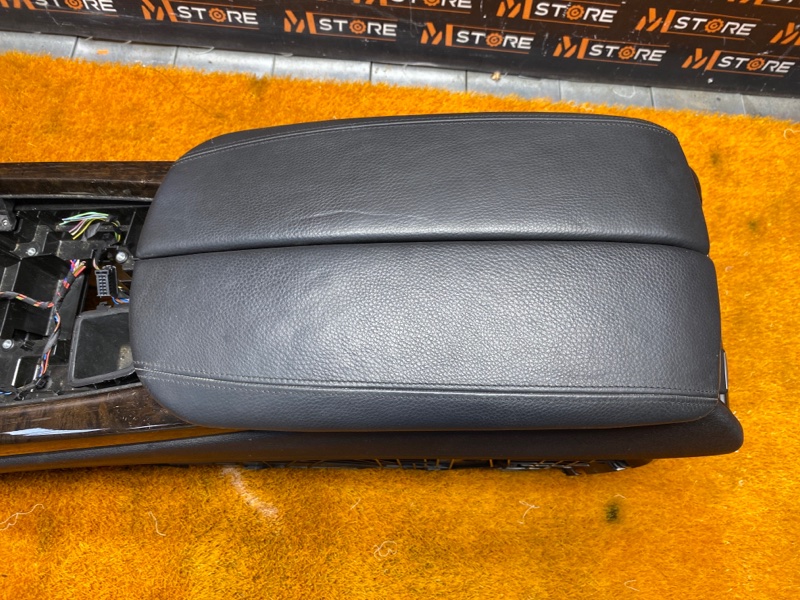 подлокотник, 5000 рублей, Красноярск