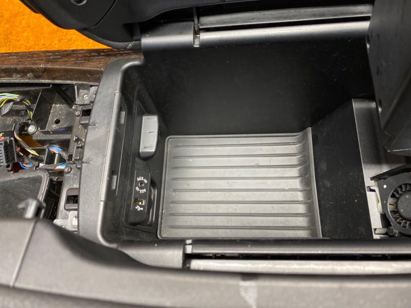 подлокотник, 5000 рублей, Красноярск