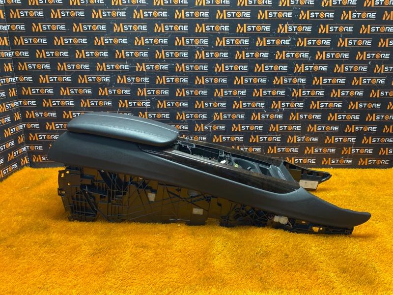 подлокотник, 5000 рублей, Красноярск