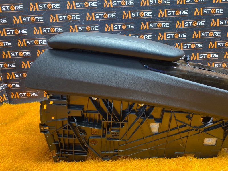 подлокотник, 5000 рублей, Красноярск