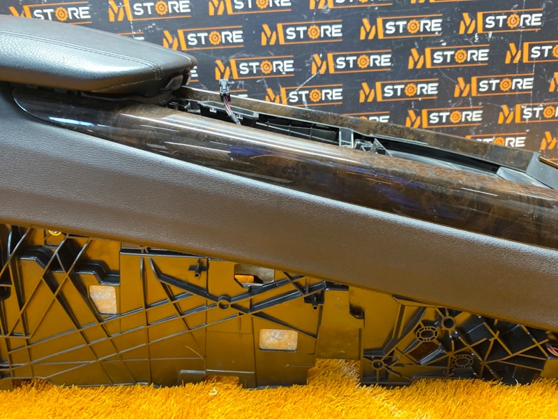 подлокотник, 5000 рублей, Красноярск