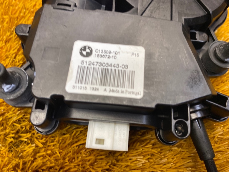 Доводчик крышки багажника, 5500 рублей, Красноярск