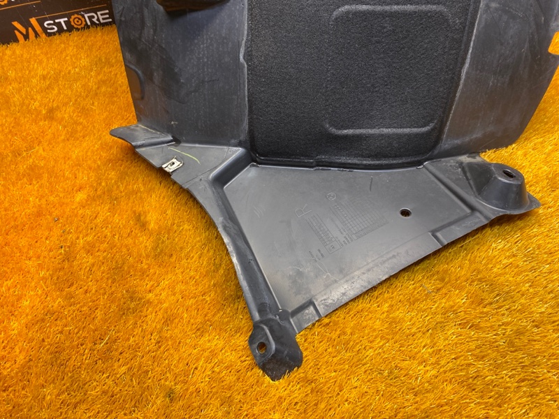 подкрылок, 4000 рублей, Красноярск