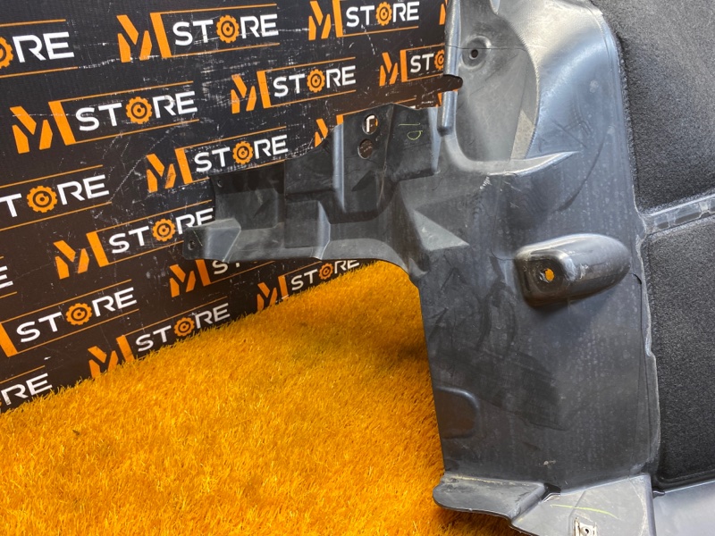 подкрылок, 4000 рублей, Красноярск