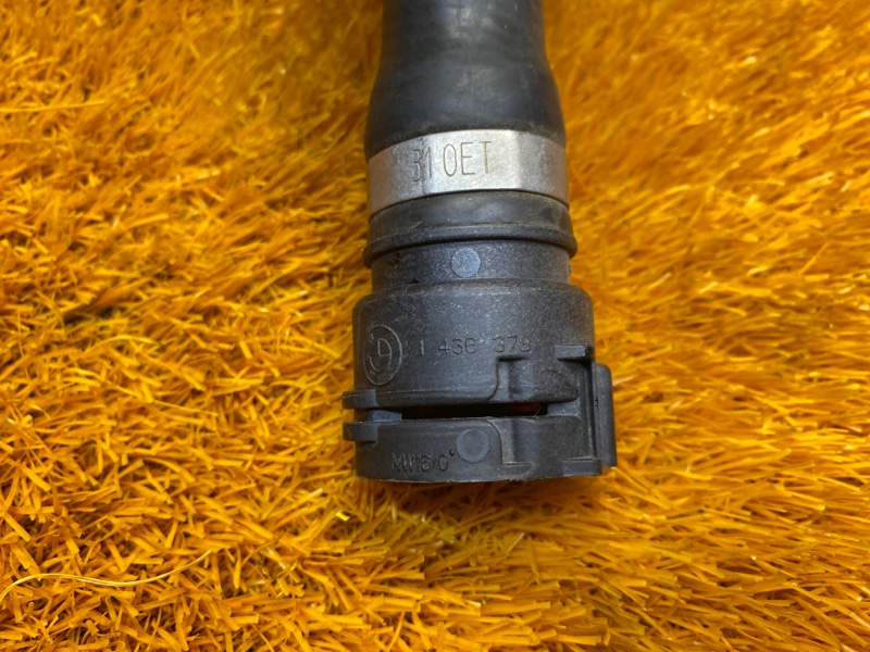 Патрубок системы охлаждения, 1000 рублей, Красноярск