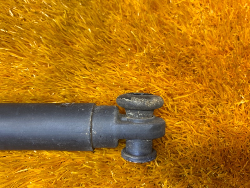 амортизатор багажника, 850 рублей, Красноярск