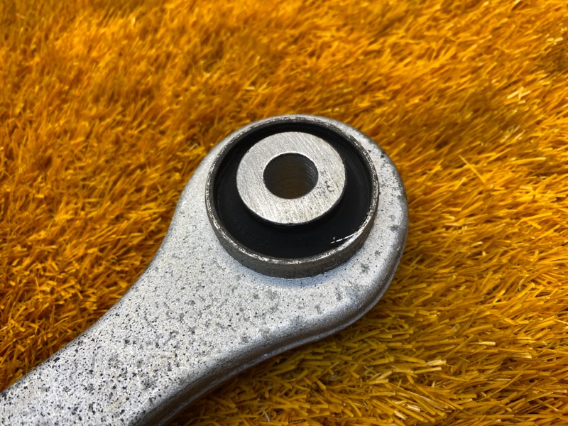 Рычаг подвески верхний, 500 рублей, Красноярск