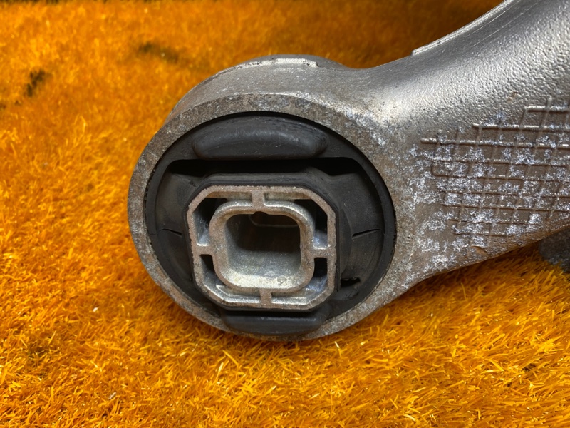 Балка поперечная (подрамник), 2000 рублей, Красноярск