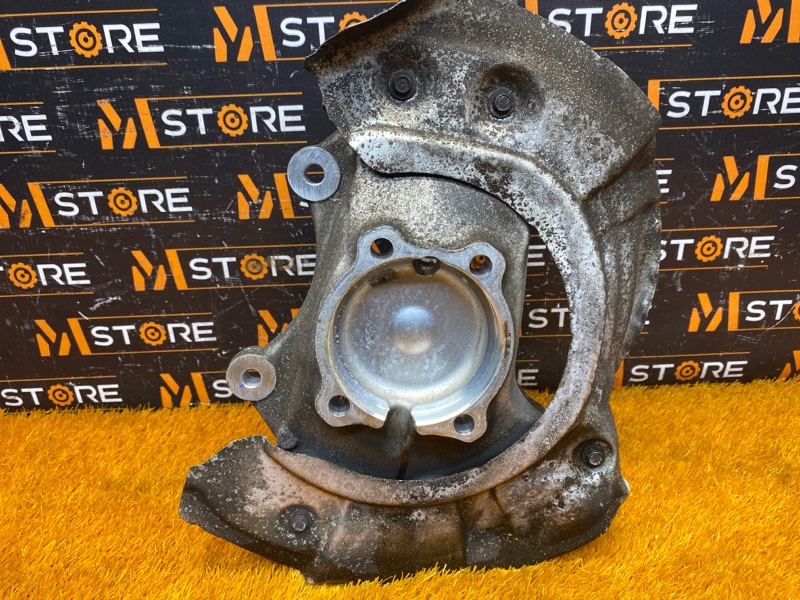 кулак поворотный, 1000 рублей, Красноярск