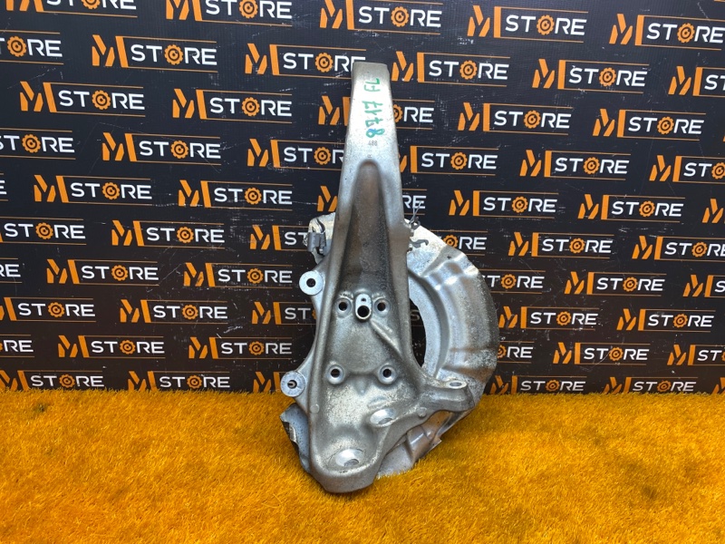 кулак поворотный, 1000 рублей, Красноярск