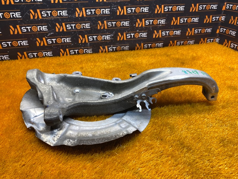 кулак поворотный, 1000 рублей, Красноярск