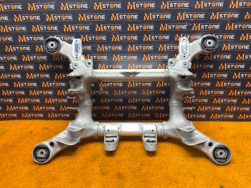 Балка поперечная (подрамник), 2000 рублей, Красноярск