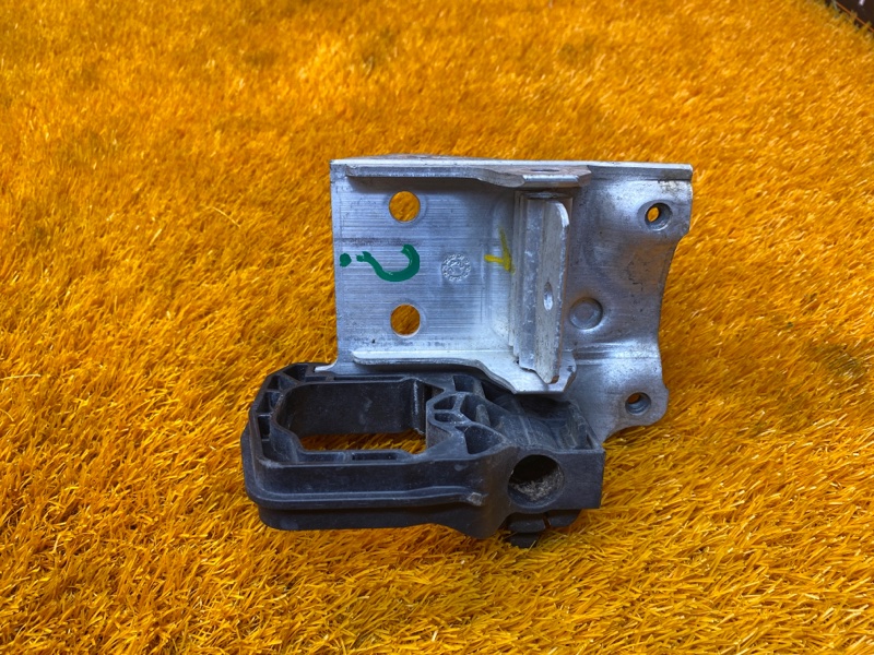 Кронштейн радиатора, 300 рублей, Красноярск